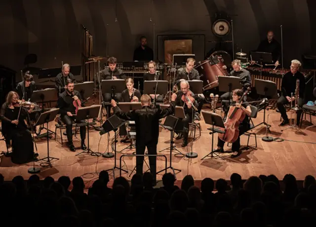 Orkiestra Muzyki Nowej / Bywalec / Osobliwość